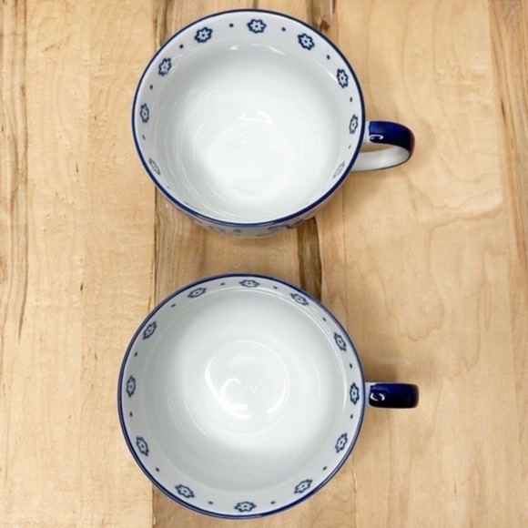 Yokohama Stufio Hand Painted Large Mugs Blue Floral Print Set of 2 - Picture 6 of 11